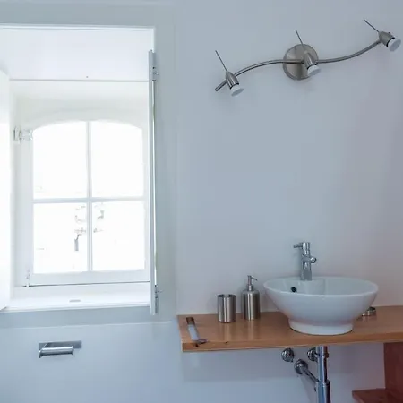 Feelcoimbra Castelo Boutique 111