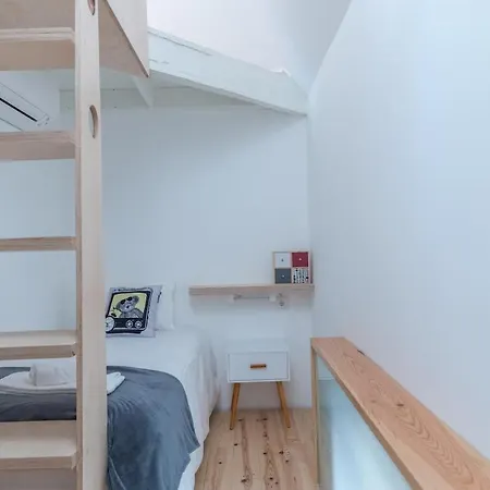 Feelcoimbra Castelo Boutique 111 *