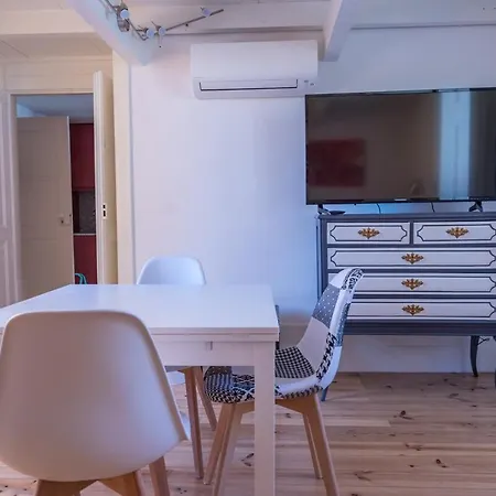 Feelcoimbra Castelo Boutique 111 Апартаменты Коимбра