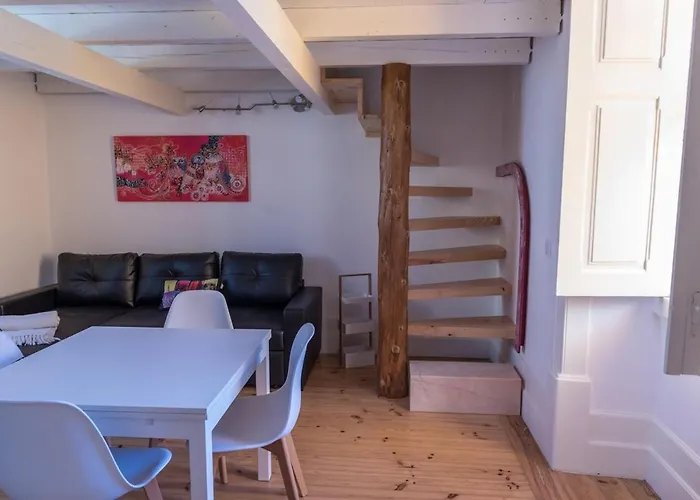 Апартаменты Feelcoimbra Castelo Boutique 111 *