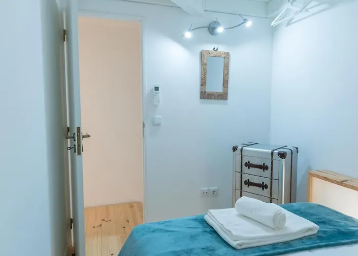 Feelcoimbra Castelo Boutique 111 Коимбра
